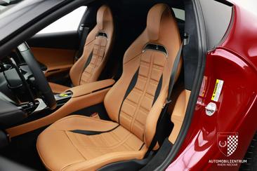 Ferrari 12 Cilindri — photo 13