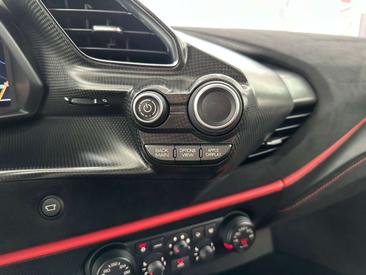 Ferrari 488 Pista — photo 20