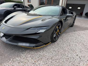 Ferrari SF90 Spider — photo 3