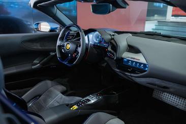 Ferrari SF90 Spider — photo 20