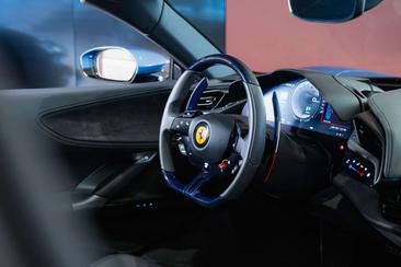 Ferrari SF90 Spider — photo 21