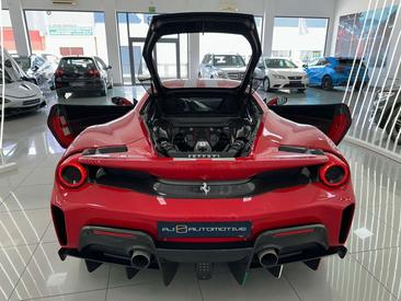 Ferrari 488 Pista — photo 35