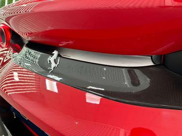 Ferrari 488 Pista — photo 38