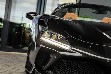 Ferrari F8 Spider — photo 33