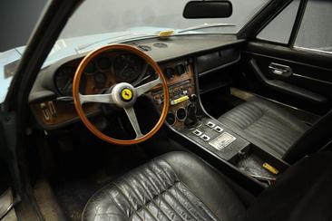 Ferrari 365 GT 2+2 — photo 3