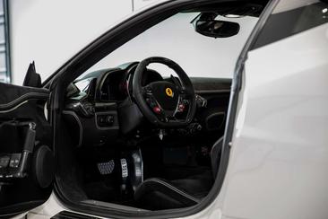 Ferrari 458 Speciale — photo 32