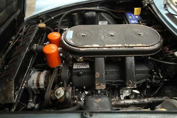 Ferrari 365 GT 2+2 — photo 8