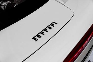 Ferrari 458 Speciale — photo 40