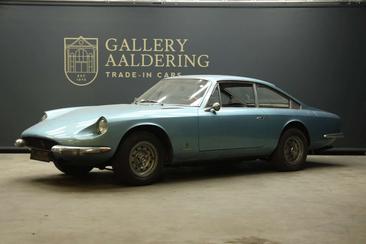 Ferrari 365 GT 2+2 — photo 24