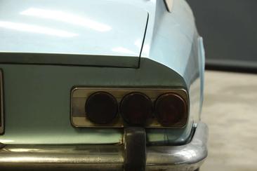 Ferrari 365 GT 2+2 — photo 44