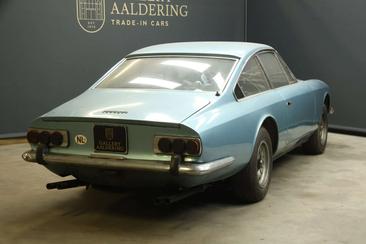 Ferrari 365 GT 2+2 — photo 45