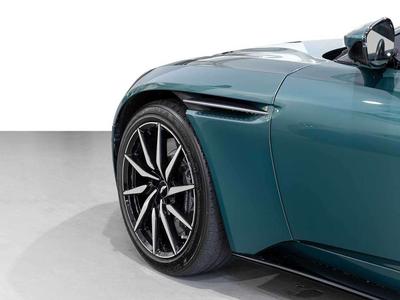 Aston Martin DB11 Coupé V8