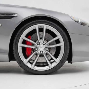 Aston Martin DB9 Le Mans Edition — photo 4