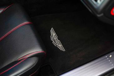 Aston Martin DB9 Le Mans Edition — photo 7