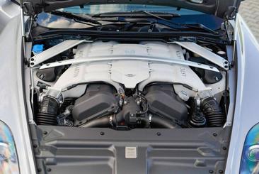 Aston Martin DB9 Le Mans Edition — photo 10
