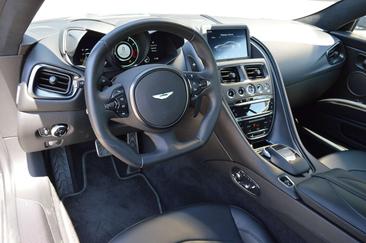 Aston Martin DBS 5.2i V12 Superleggera — photo 11