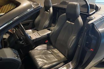 Aston Martin DB9 Volante V12 — photo 9