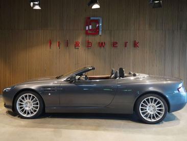 Aston Martin DB9 Volante V12 — photo 12