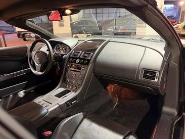Aston Martin DB9 Volante — photo 13