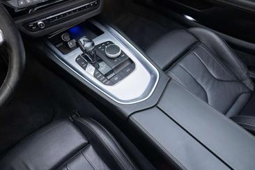BMW Z4 Roadster First Edition M40i — photo 12