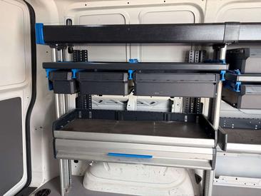 Volkswagen Transporter — photo 14