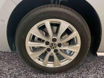 Volkswagen Multivan EHybrid Beach — photo 3