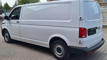 Volkswagen Transporter — photo 9