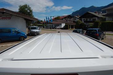 Volkswagen Transporter — photo 10