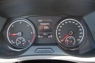 Volkswagen Transporter — photo 11