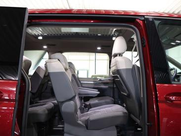 Volkswagen Multivan Hybrid 7-Sitzer — photo 18