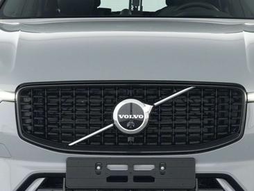 Volvo XC60 B5 — photo 4