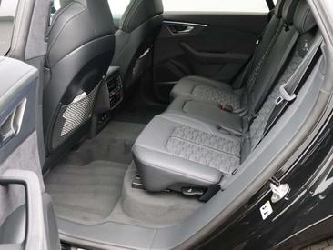 Audi RSQ8 TFSI — photo 9