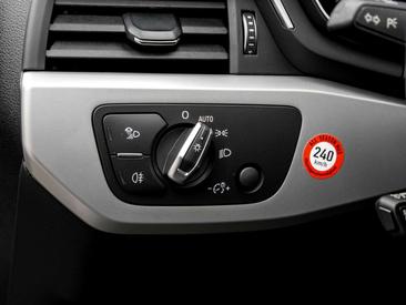 Audi A4 Avant Advanced 35 TFSI — photo 14