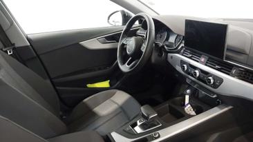 Audi A4 Avant Advanced 35 TFSI — photo 9