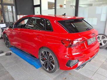 Audi S3 Optik Schwarz — photo 4