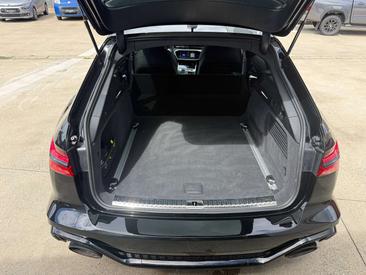 Audi RS6 Avant Performance — photo 13