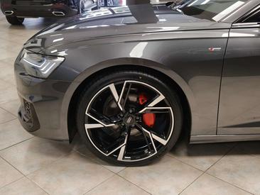 Audi A6 S Line Avant 40 TDI — photo 6