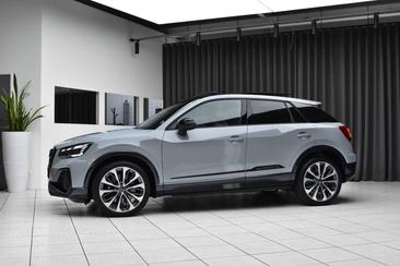 Audi SQ2 2.0 TFSI — photo 11