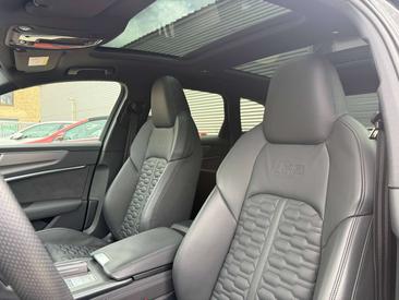 Audi RS6 Avant Performance — photo 18