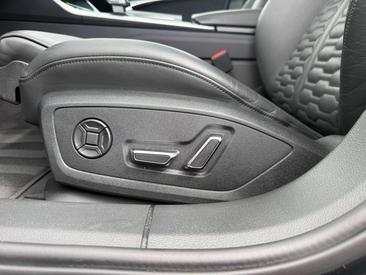 Audi RS6 Avant Performance — photo 19