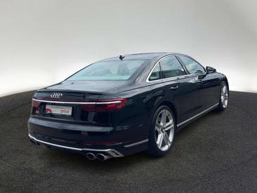 Audi S8 TFSI — photo 3