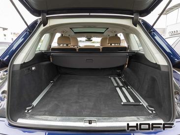 Audi Q7 55 TFSI E — photo 11