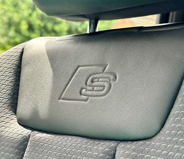Audi A4 S Line Avant 35 TFSI — photo 29