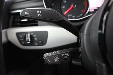 Audi A4 Avant 35 TFSI — photo 18