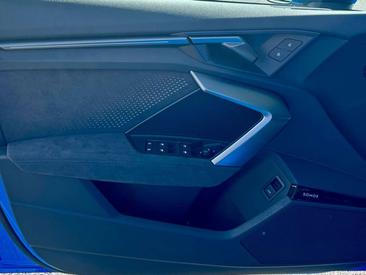 Audi RS3 Sportback — photo 11