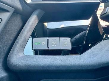 Audi RS3 Sportback — photo 24