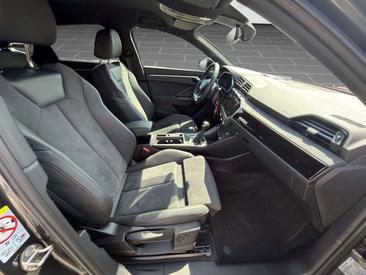 Audi RSQ3 — photo 4