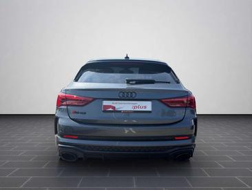 Audi RSQ3 — photo 6