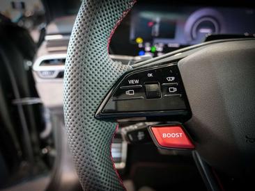 Audi RS5 Limousine — photo 31