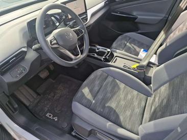 Volkswagen ID.4 — photo 6